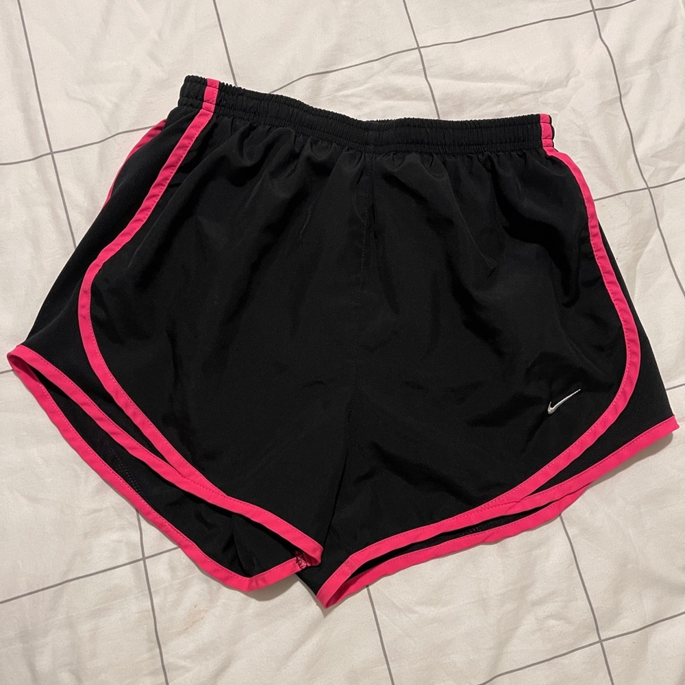 Black and pink Nike dri-fit shorts